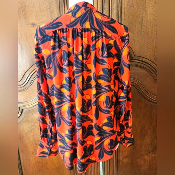EUC-Beautiful Ann Taylor Fall Blouse!!🍁🤠🦃 - Picture 3 of 8